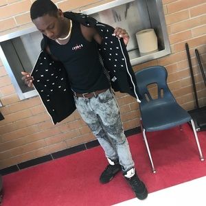 Meet your Posher, Shawn